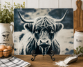 Black & White Highland Cow – Glass Cutting Board